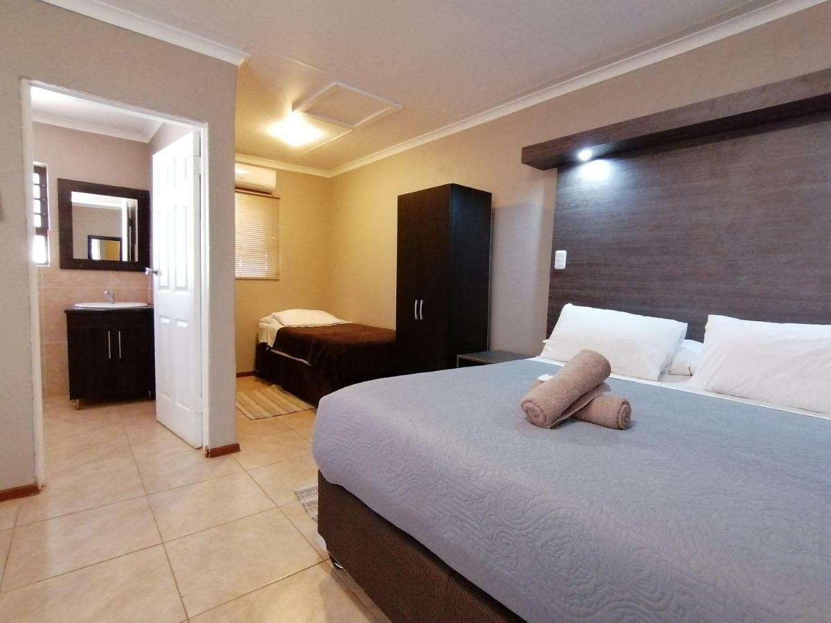Goedehoop Guesthouse Zeerust Экстерьер фото