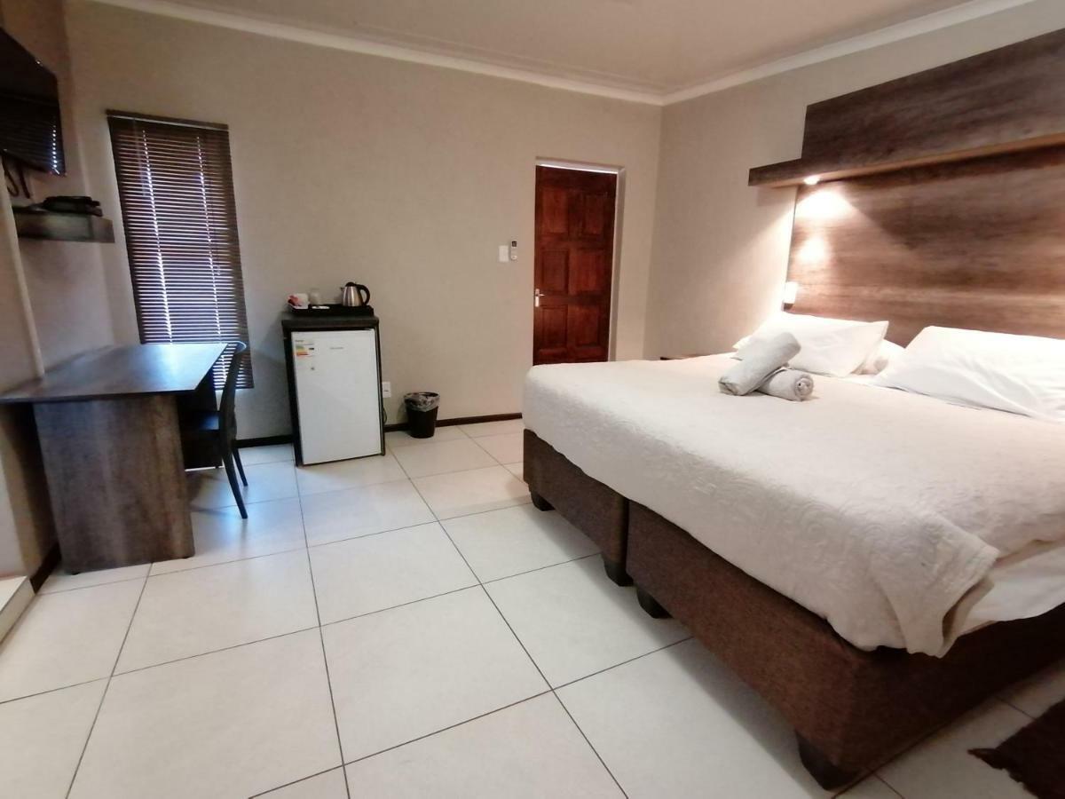 Goedehoop Guesthouse Zeerust Экстерьер фото